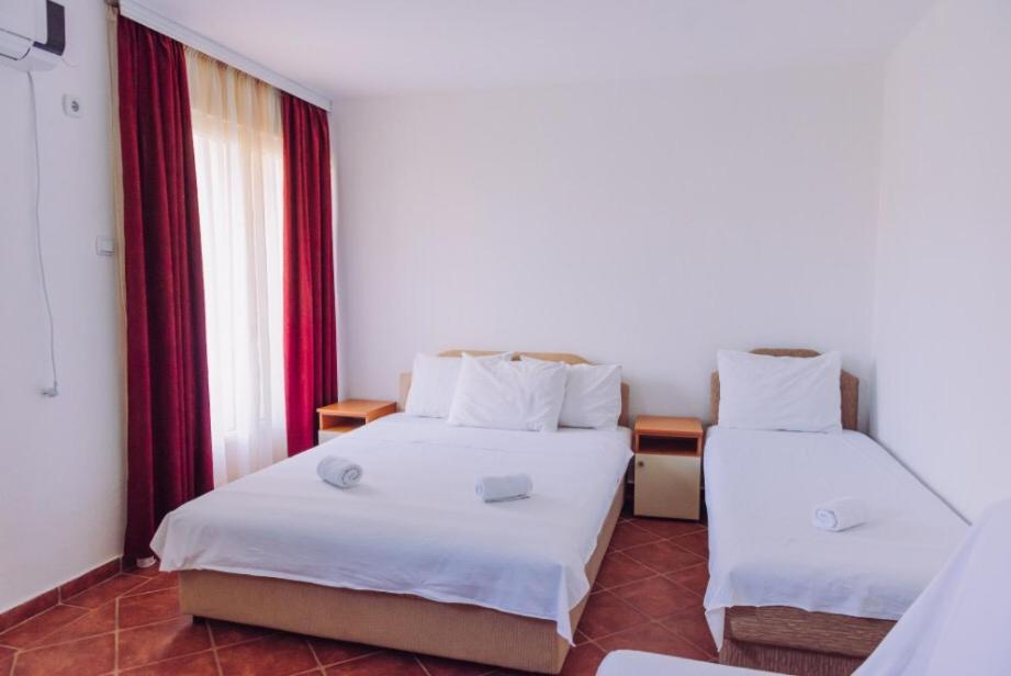 Apartmani Lasta Dobra Voda Extérieur photo