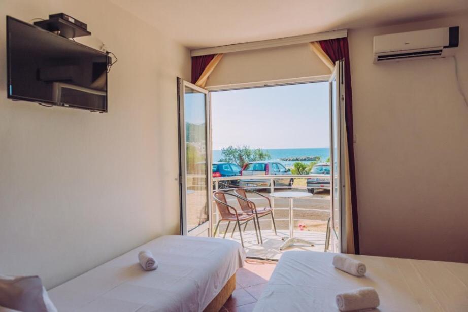 Apartmani Lasta Dobra Voda Extérieur photo