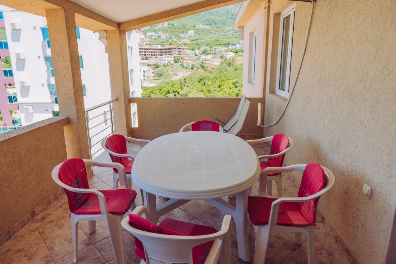 Apartmani Lasta Dobra Voda Extérieur photo