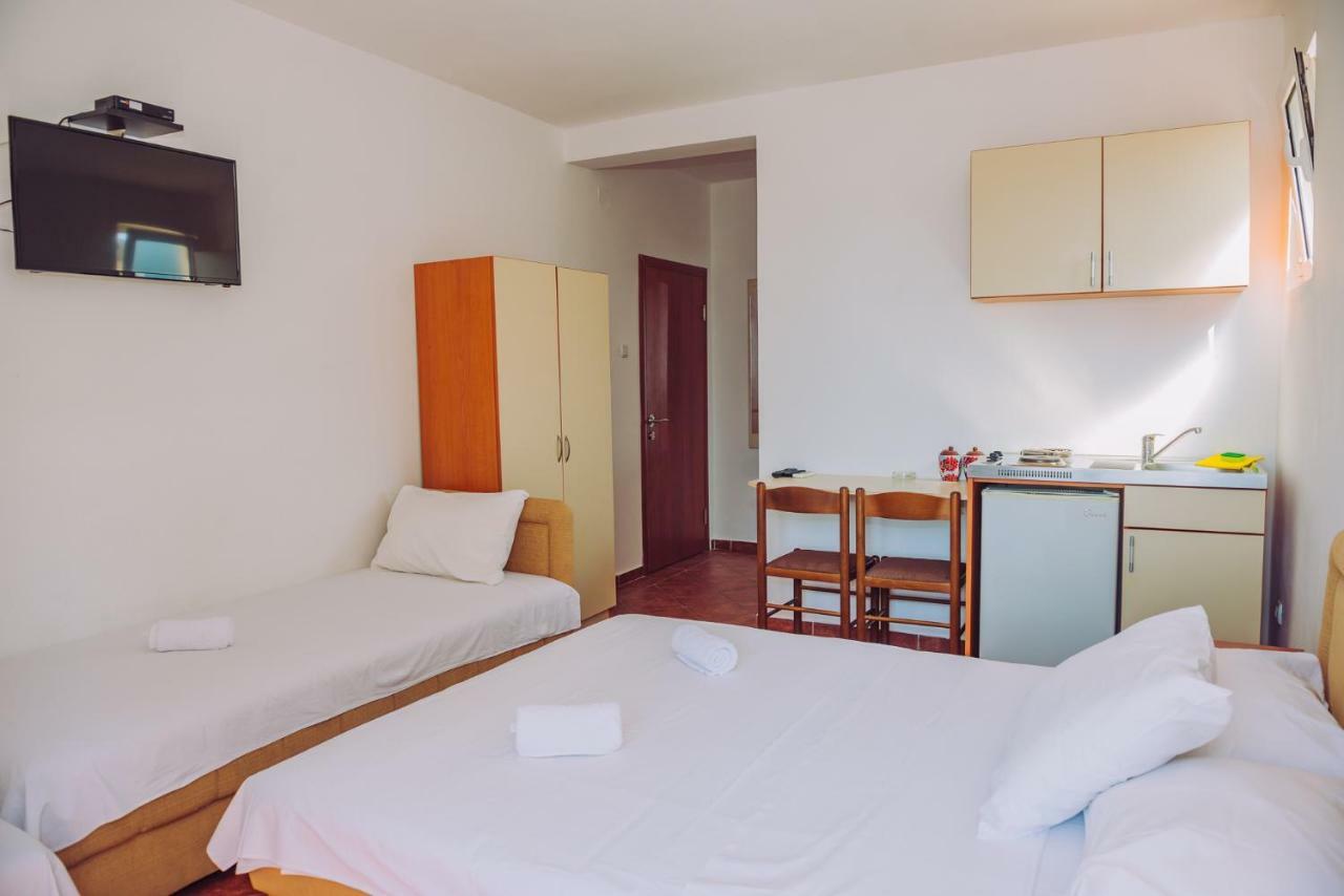 Apartmani Lasta Dobra Voda Extérieur photo