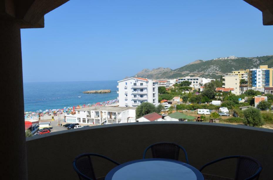 Apartmani Lasta Dobra Voda Extérieur photo